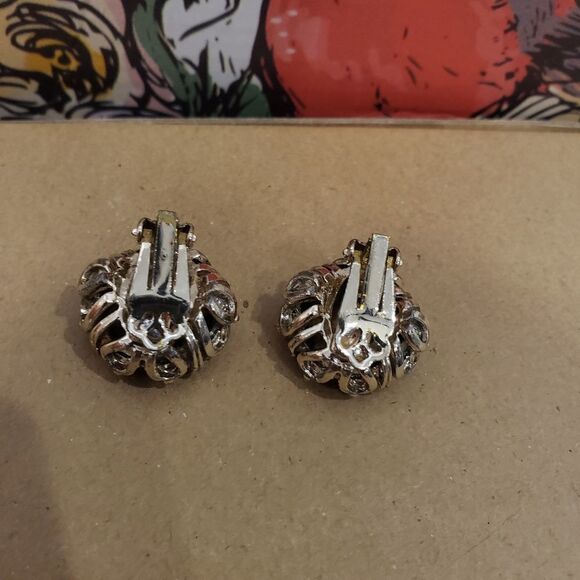 Vintage Boho Costume Jewelry Clip On Earrings - Picture 6 of 8